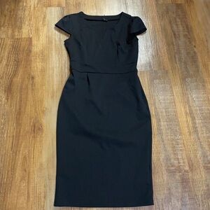 Musol black v neck cap sleeve dress size medium